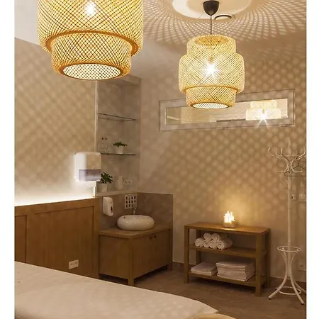 Malvazia 4* Prievaly